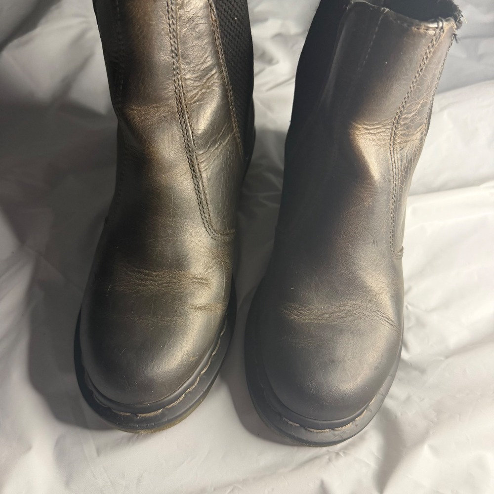 Dr. Martens Womens Cadence Chelsea Boot 6 Brown Leather Block Heel Grunge Goth